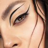 Eyeliner mit Pinzel